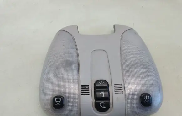 Mercedes-Benz S W220 Front seat light A2115820