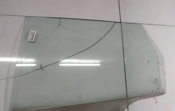 KIA Ceed Rear door window glass AS2