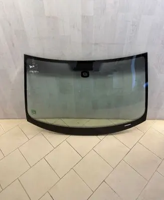 Porsche Cayenne (9PA) Front windscreen/windshield window 43R001586