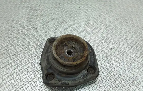 KIA Cerato Front shock absorber mounting bracket 
