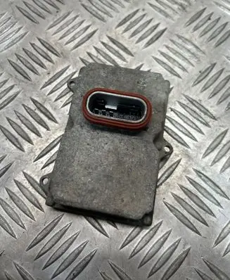 Headlight ballast module Xenon