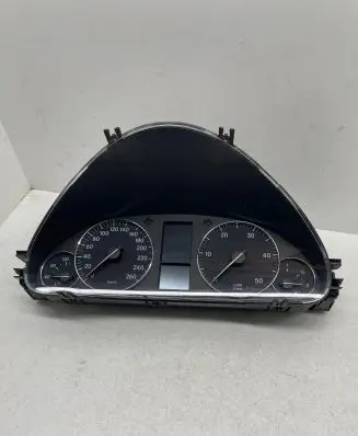 Mercedes-Benz C W203 Speedometer (instrument cluster) A2035401148 11008026621