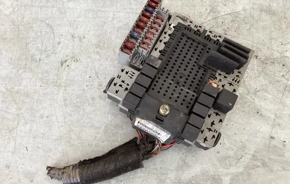 Volvo S80 Fuse box set 9401802 0401058 184368017