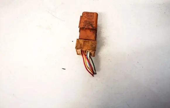 Nissan Almera Tino Other relay 2523079964