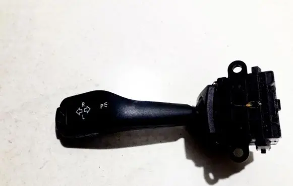 BMW 3 E46 Indicator stalk 8363668m 01104010