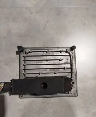 Ford Fiesta Engine control unit/module 6S6112A650MD