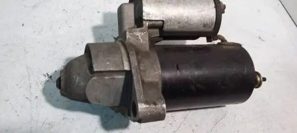 Audi A4 S4 B5 8D Starter motor B001111545 6640914581
