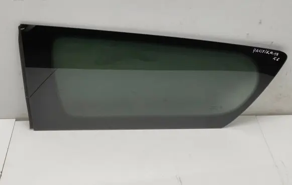 Chrysler Pacifica Rear side window P68238495AC