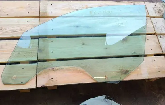 BMW 7 E65 E66 Front door window glass four-door 43R001605 AS2M3250DOT682