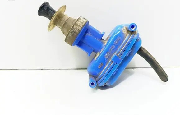 Audi 80 90 S2 B4 Central locking motor 893862153D