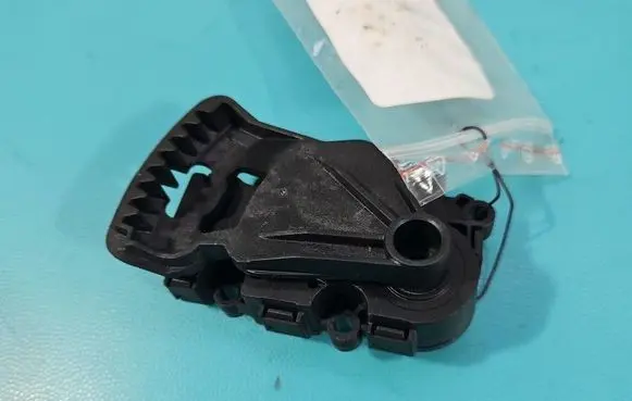 A/C air flow flap actuator/motor