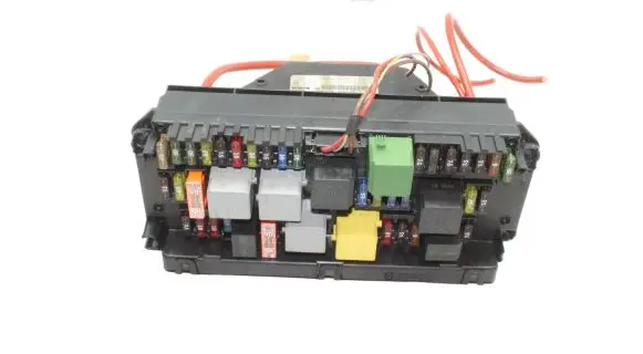 Mercedes-Benz SLK R172 Fuse box set A2129009425 A2129014507