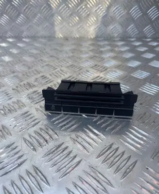 Volkswagen Touran II Traction control (ASR) switch 5N1927132AF