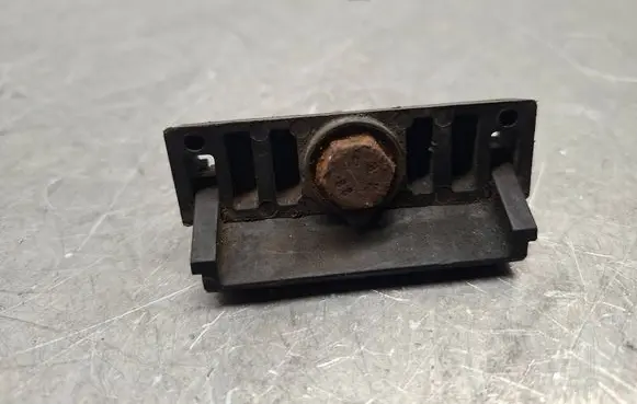 Opel Astra H Battery bracket 
