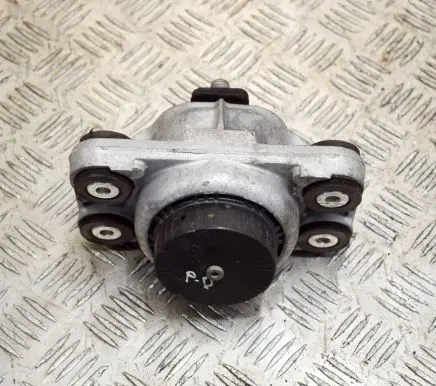 Land Rover Range Rover L405 Engine mount bracket