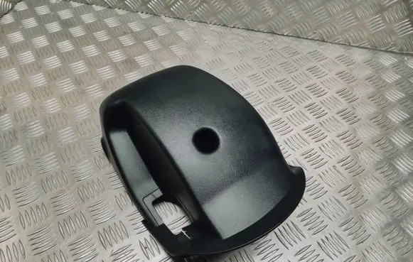 Hyundai ix35 Steering wheel column trim