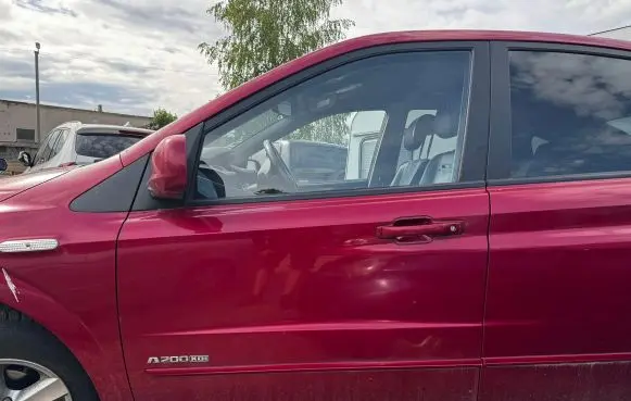 SsangYong Actyon Front door