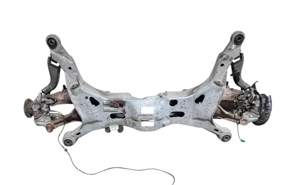 Volvo XC70 Rear axle beam P30760957