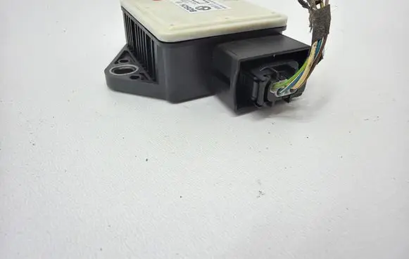 BMW 5 E60 E61 ESP acceleration yaw rate sensor 0265005681 6774602 7003278