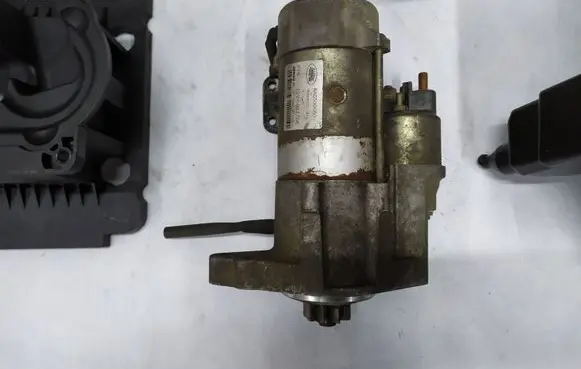Land Rover Range Rover Sport L320 Starter motor NAD500080