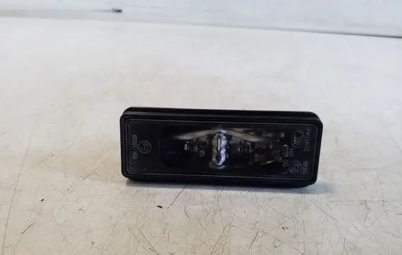 Citroen C5 Aircross Number plate light 9815226680