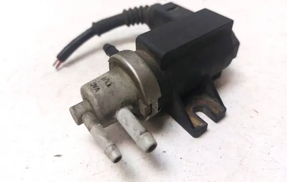 Skoda Superb B5 (3U) Turbo solenoid valve 1J0906627A