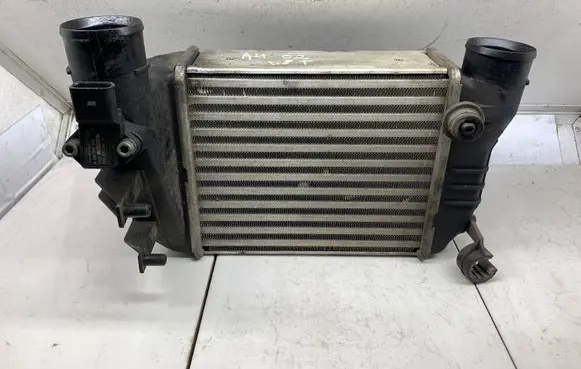 Audi A4 S4 B6 8E 8H Intercooler radiator