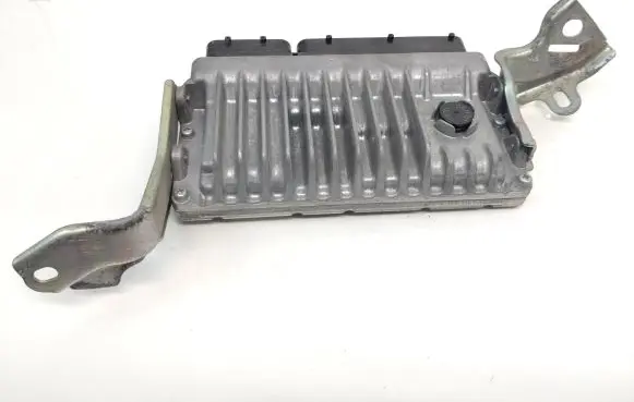 Toyota Auris E180 Engine control unit/module 896610Z750