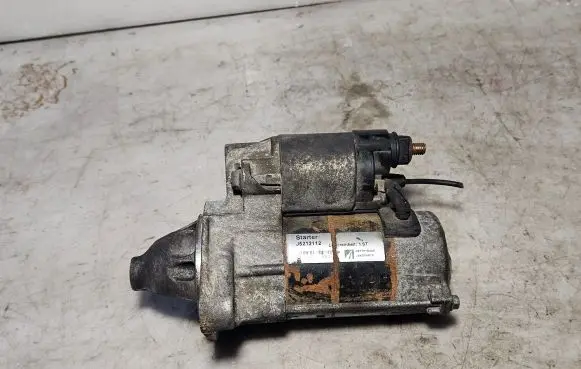 Toyota Corolla Verso E121 Starter motor J5212112