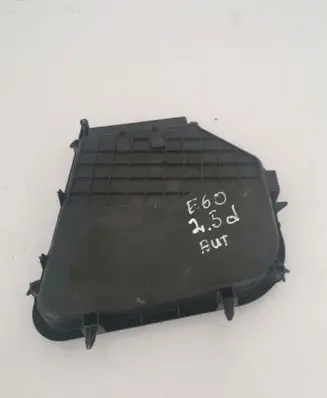 BMW 5 E60 E61 Fuse box cover 7555152