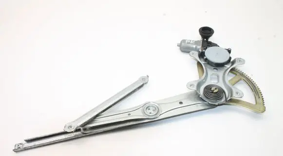 Lexus RX 330 - 350 - 400H Front door electric window regulator 8572058010