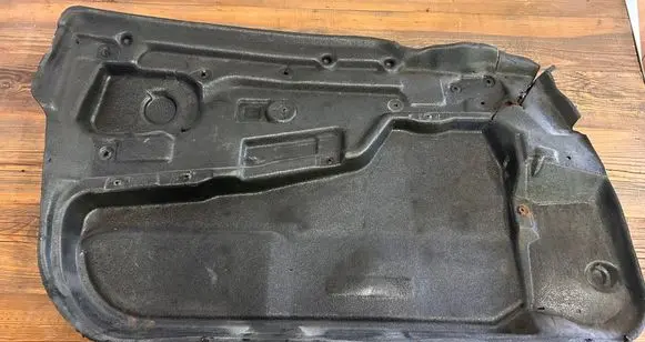 BMW 7 E38 Front door sound insulation 8215695