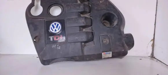 Volkswagen Golf V Engine cover (trim) 038103925