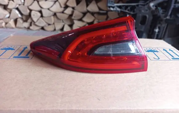 Hyundai Ioniq Rear/tail lights 92401G2100