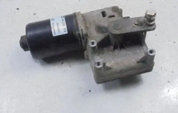 Peugeot 307 Front wiper linkage and motor 