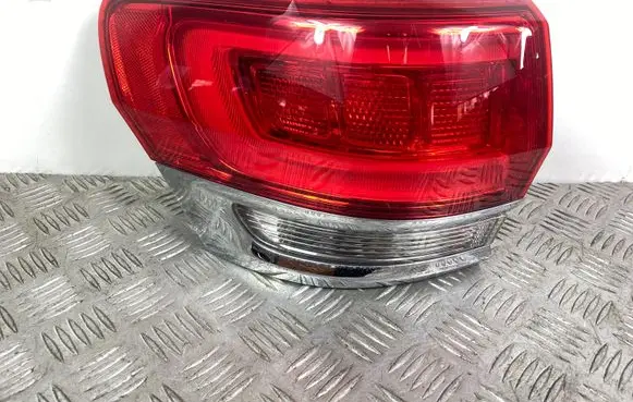Jeep Grand Cherokee Rear/tail lights P68110017AC