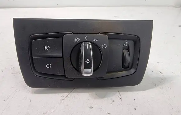 BMW 3 F30 F35 F31 Light switch 9265303 00450224 549648907