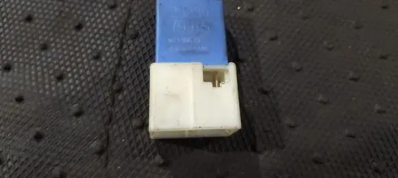 Nissan Almera Other relay 2523079915 030906144S