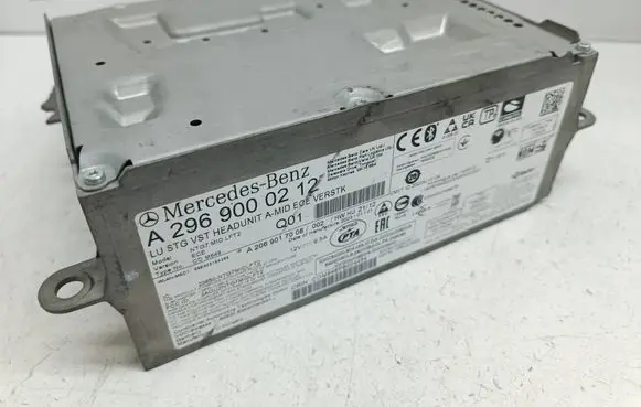 Mercedes-Benz EQS X296 Radio/CD/DVD/GPS head unit A2969000212