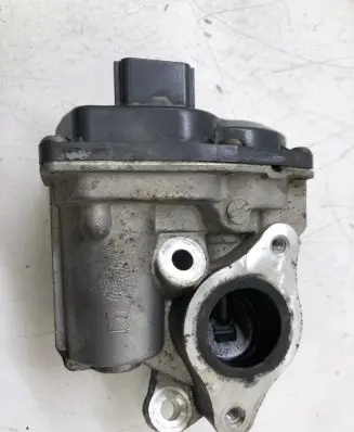 Nissan Qashqai EGR valve 147104647R