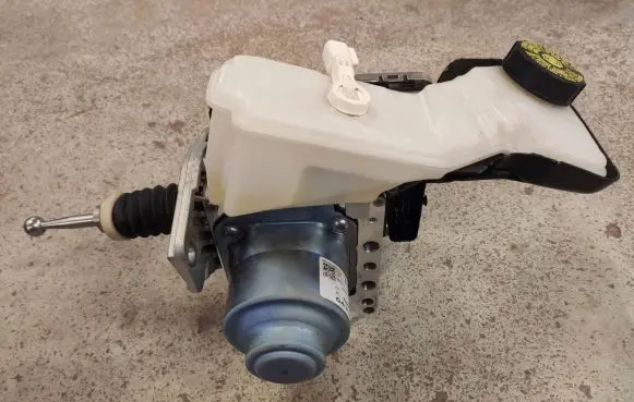 Volvo S60 ABS Pump 32384484 P32384484 32384488