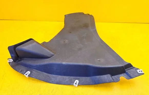 BMW X4M F98 Front underbody cover/under tray 8066311