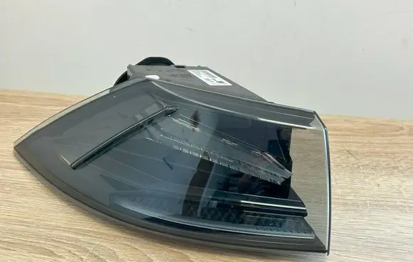 Peugeot 508 II Rear/tail lights 9848670380