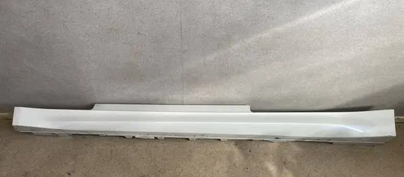 BMW M4 F82 F83 Sill 8054291