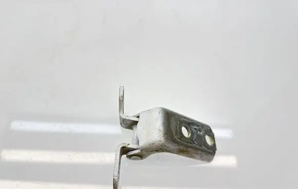 Toyota Yaris Cross Front door lower hinge ES034222
