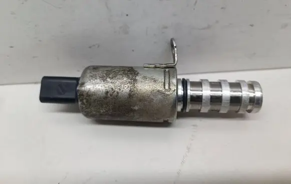 Peugeot 508 Camshaft vanos timing valve 