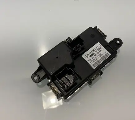Mercedes-Benz C W204 Heater blower motor/fan resistor A2128702110 5HL01038411 V7191003