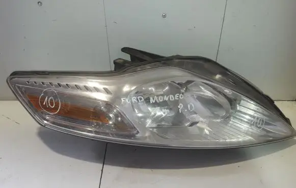 Ford Mondeo Mk III Headlight/headlamp