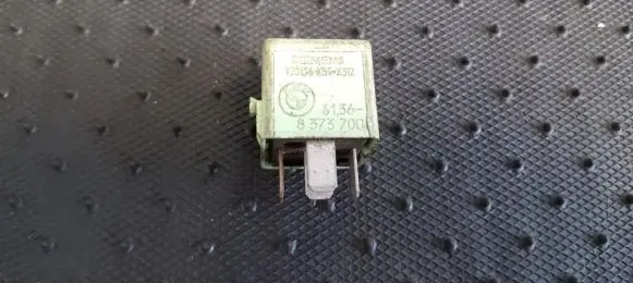 BMW 5 E39 Other relay 61368373700 61.36-8373700