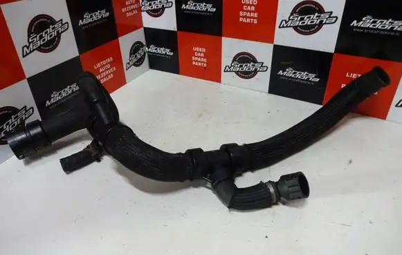 Volvo S60 Engine coolant pipe/hose 31338498